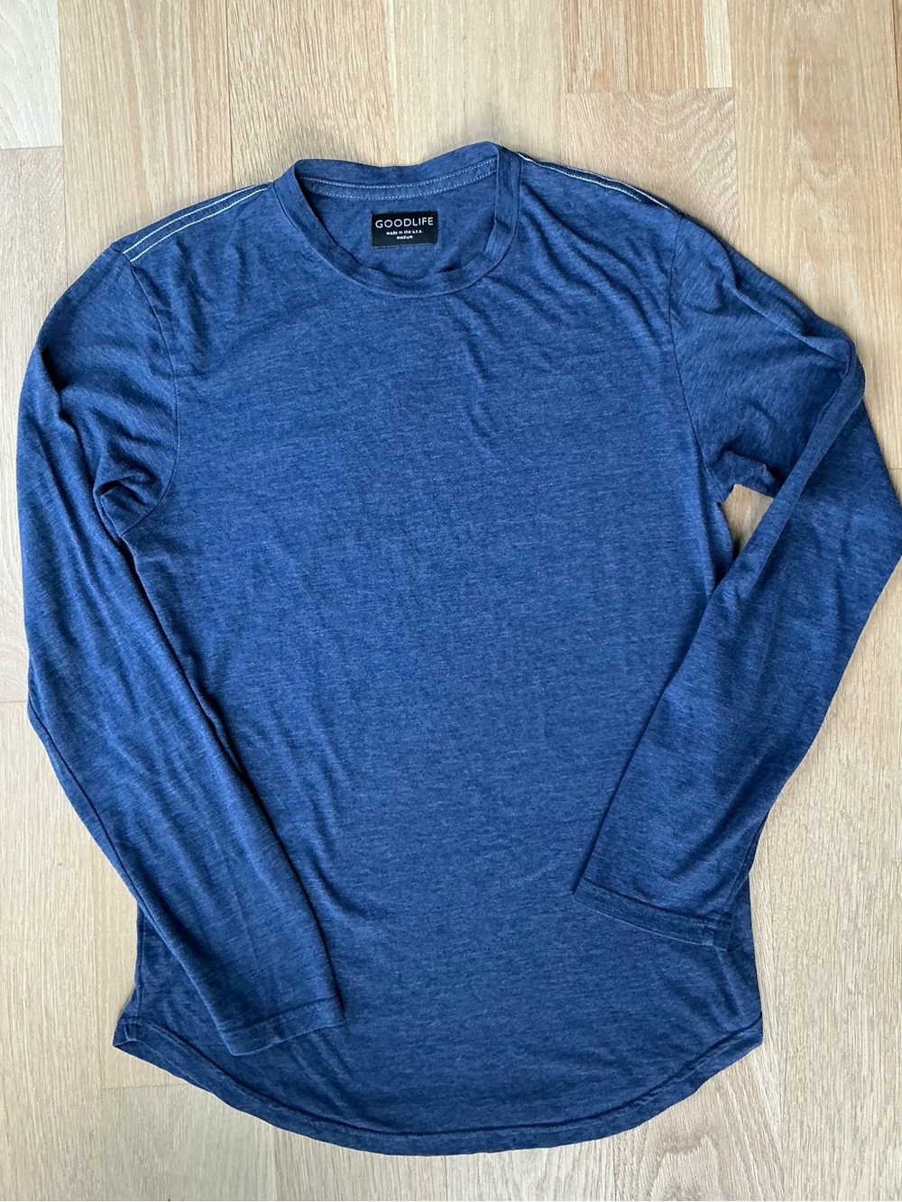 Goodlife Tri-Blend Scallop Long Sleeve T-Shirt Heather Navy Men’s Size Medium